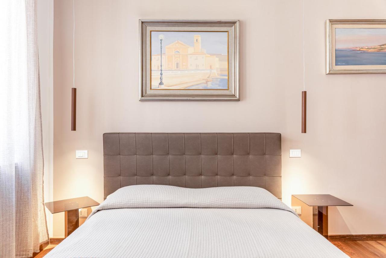 Piccola Venezia Canal View Charming Flat Livorno Buitenkant foto